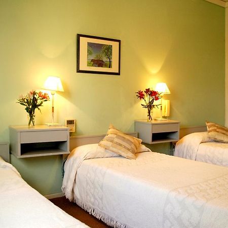Hotel St. James 삐나마르 외부 사진